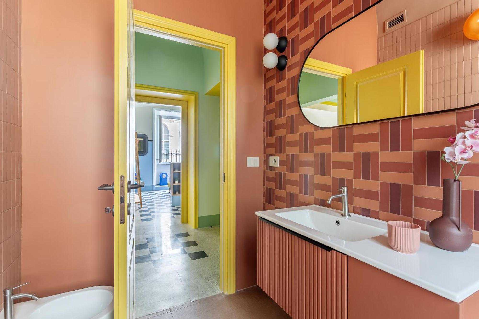 Iflat Colorful New In Esquilino * Rom
